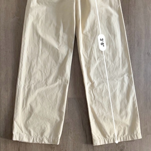 Levi’s Premium 100% Cotton High Loose Pleated Pants - Cream Beige - Size 25 - Picture 13 of 13